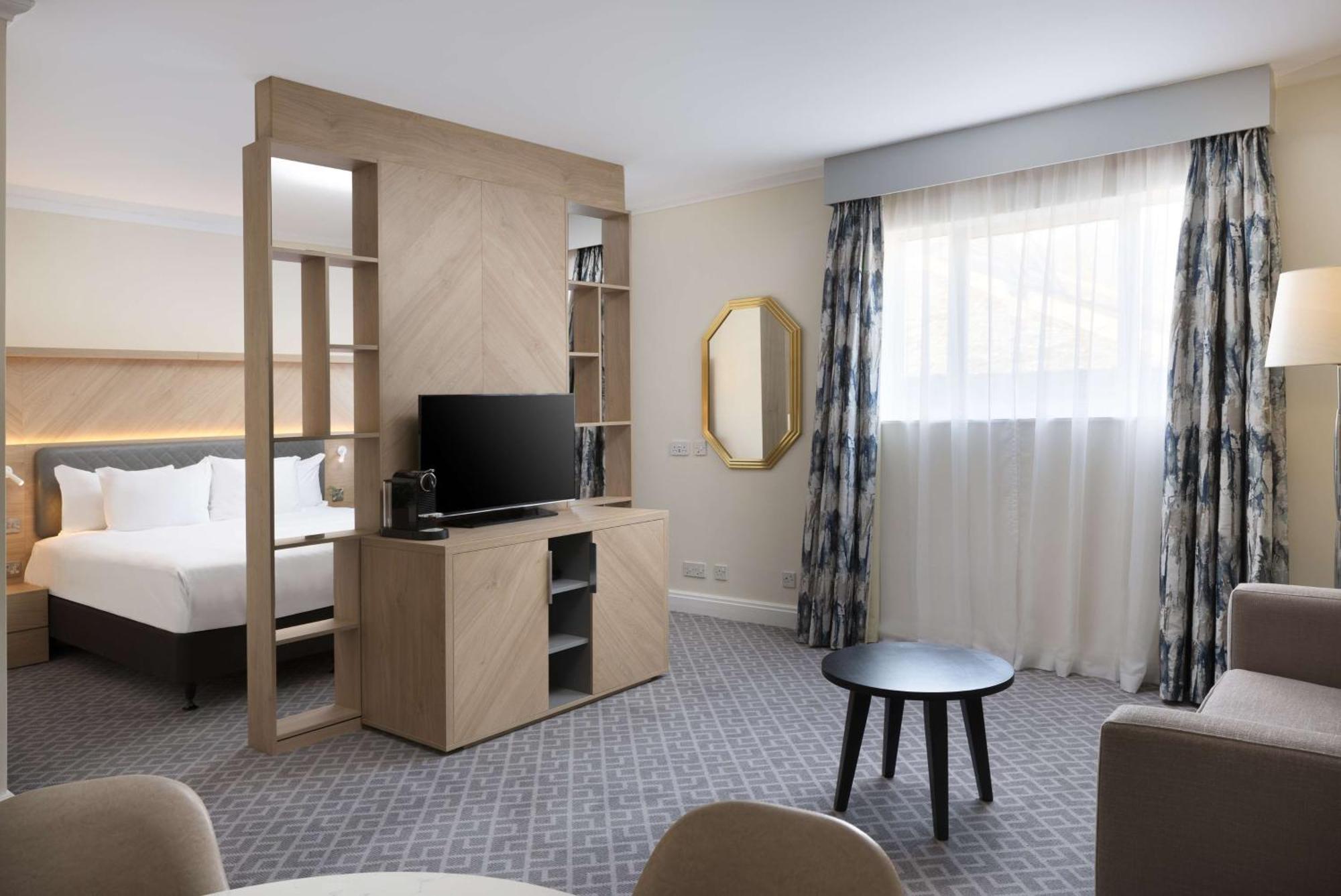 Hilton Northampton Hotel Ngoại thất bức ảnh