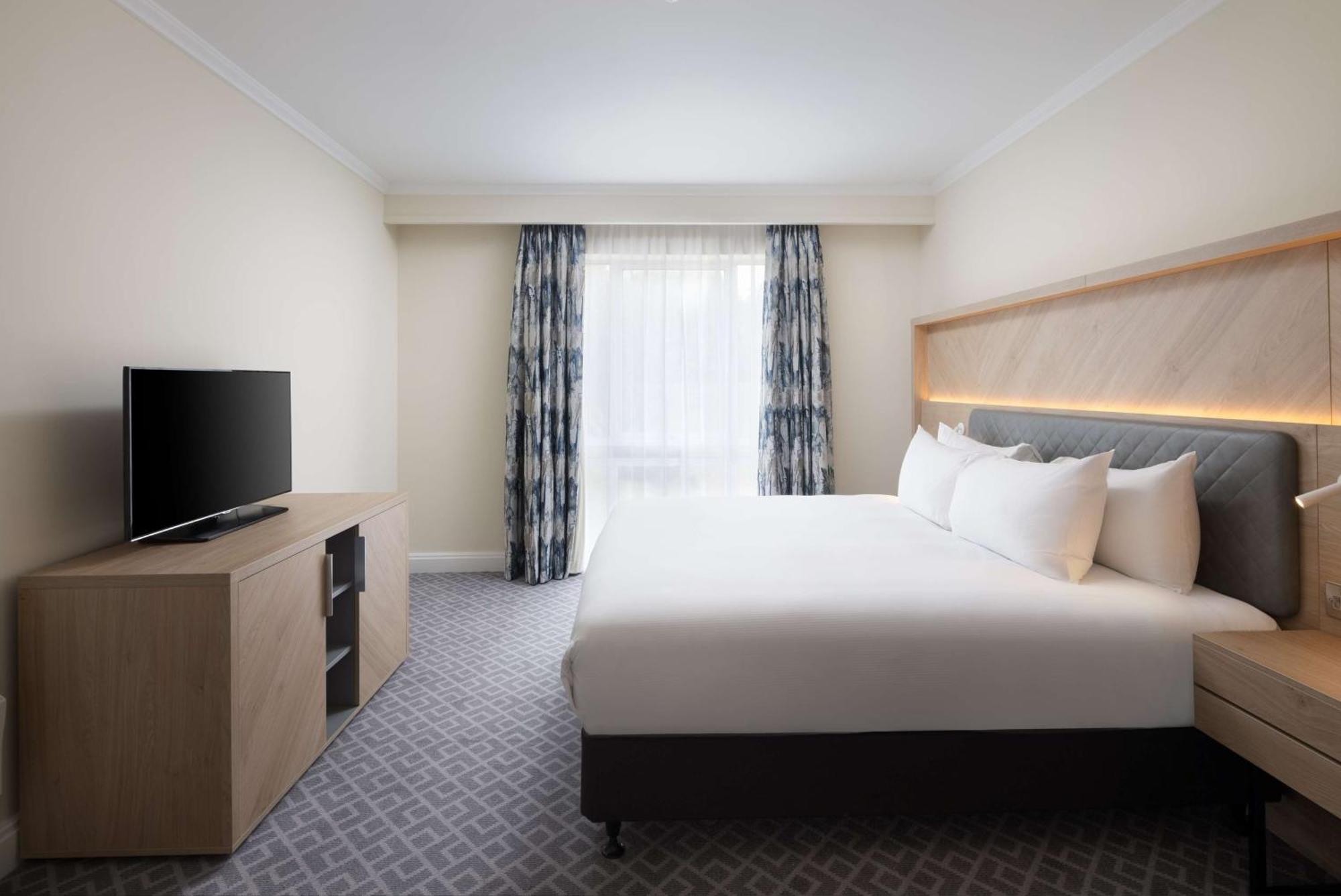 Hilton Northampton Hotel Ngoại thất bức ảnh