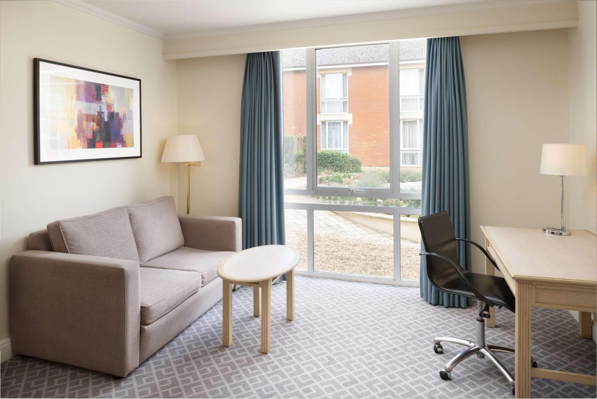 Hilton Northampton Hotel Ngoại thất bức ảnh